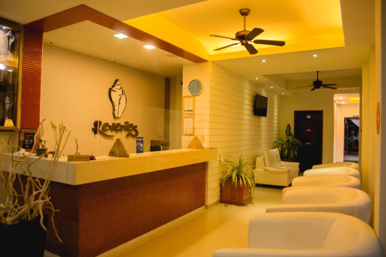 Reveries Maldives Gan (Laamu Atoll) Exterior foto