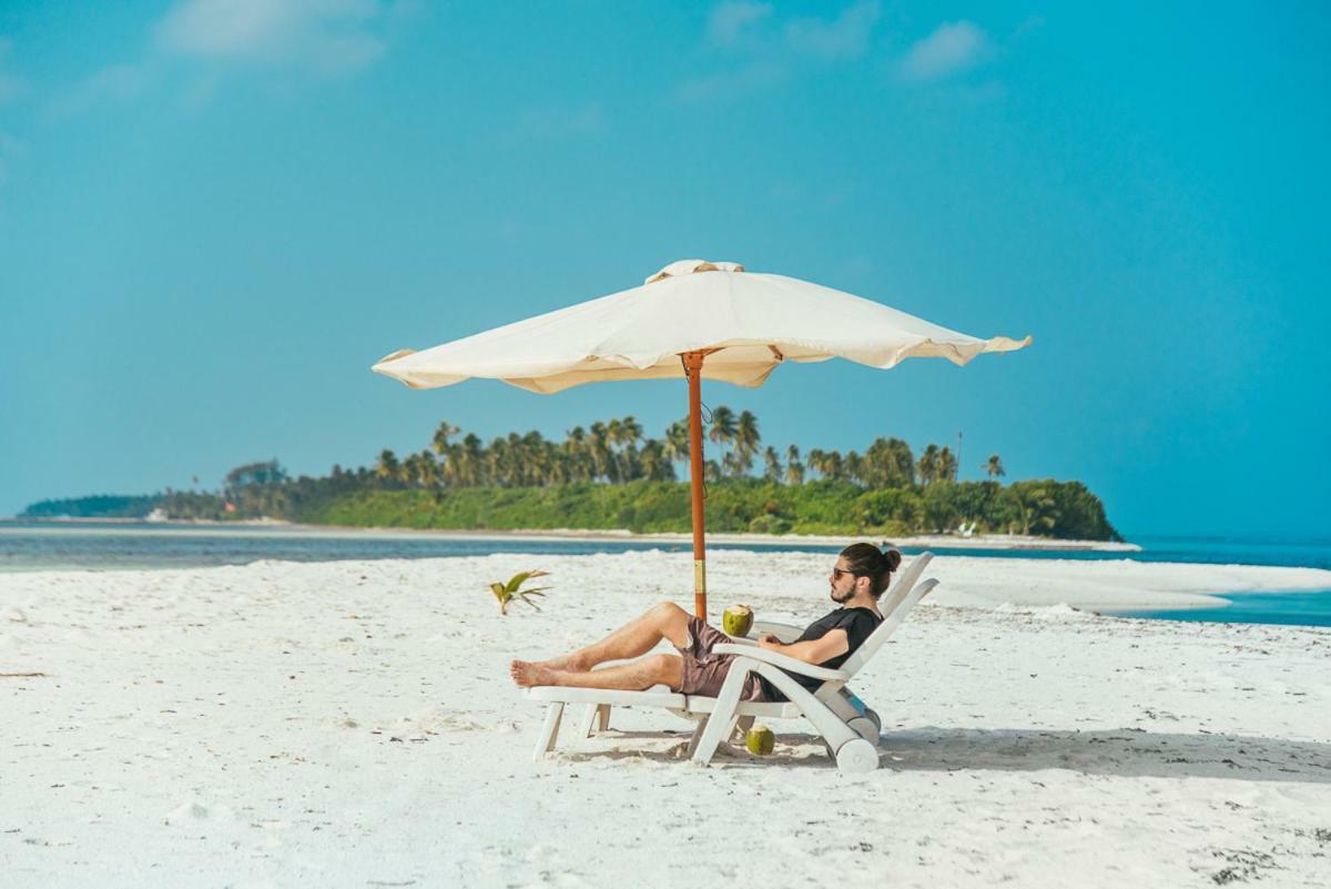 Reveries Maldives Gan (Laamu Atoll) Exterior foto
